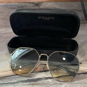 Coach Metal Hexagon sunglasses